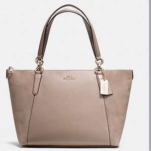 🍄Coach Beige Leather & Suede Tote bag 💼 🍄